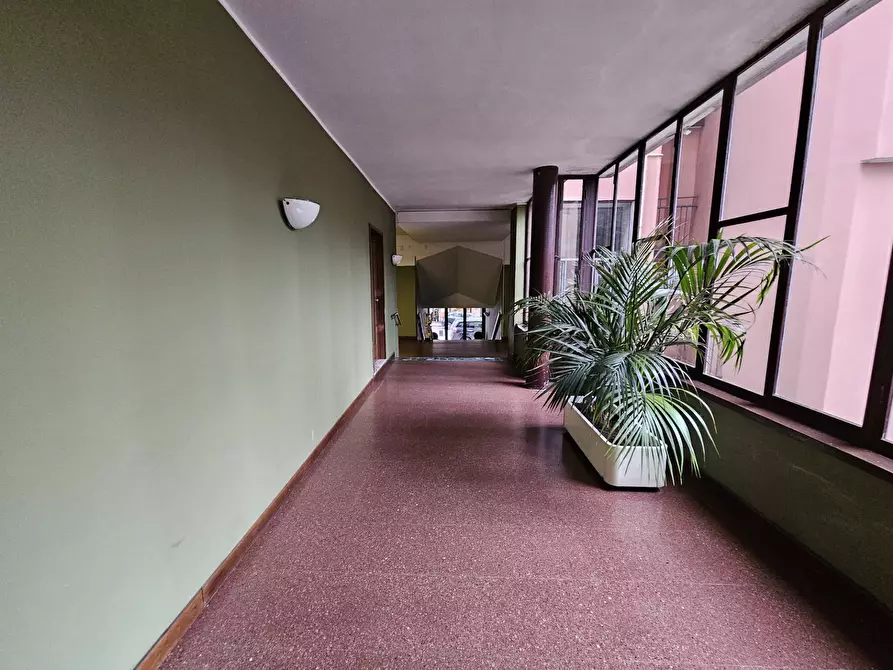 Immagine 14 di Capannone industriale in vendita  in Via Labiena a Laveno-Mombello