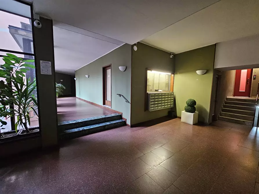 Immagine 15 di Capannone industriale in vendita  in Via Labiena a Laveno-Mombello