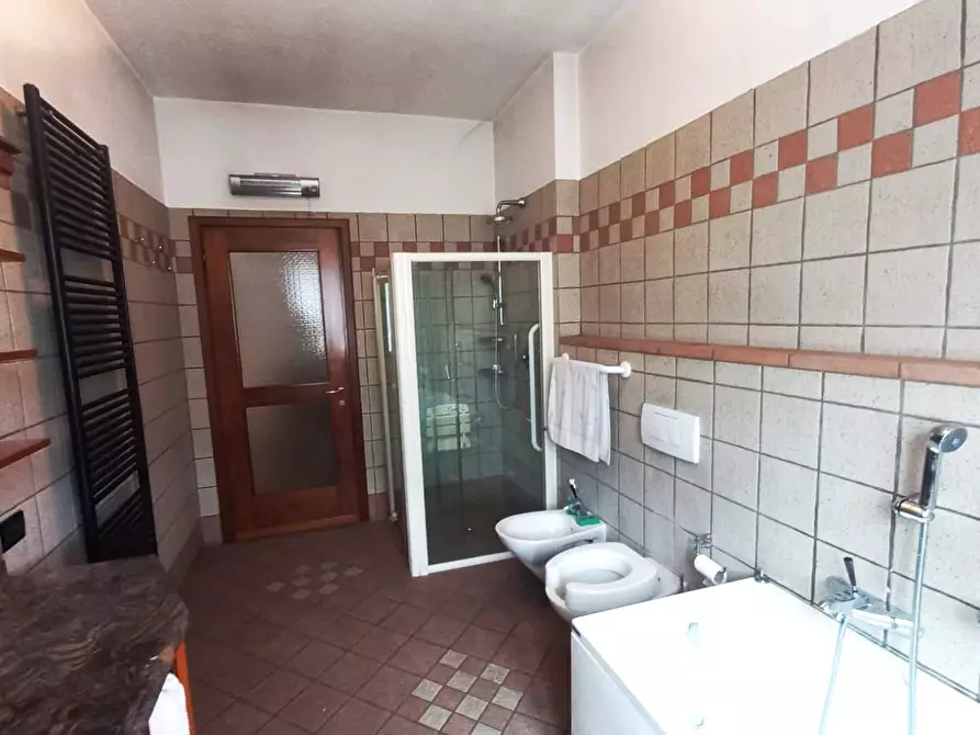 Immagine 19 di Appartamento in vendita  in Via Provinciale a Cuveglio