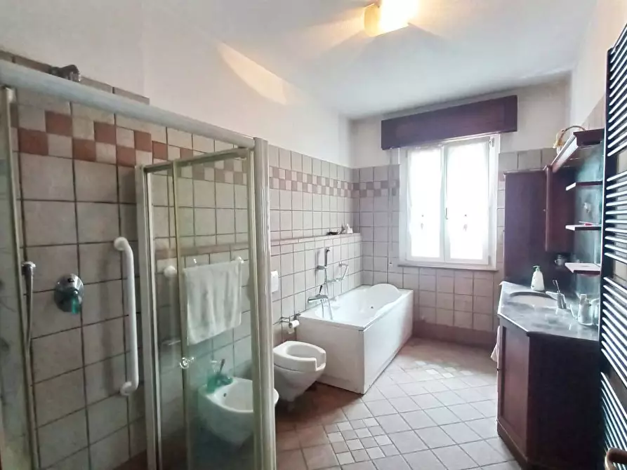 Immagine 18 di Appartamento in vendita  in Via Provinciale a Cuveglio