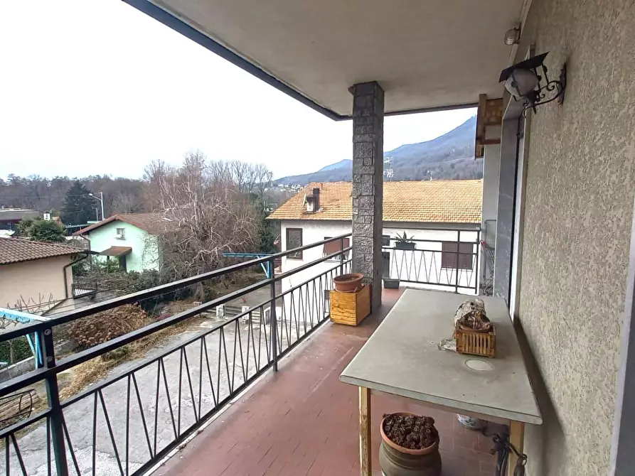 Immagine 7 di Appartamento in vendita  in Via Provinciale a Cuveglio