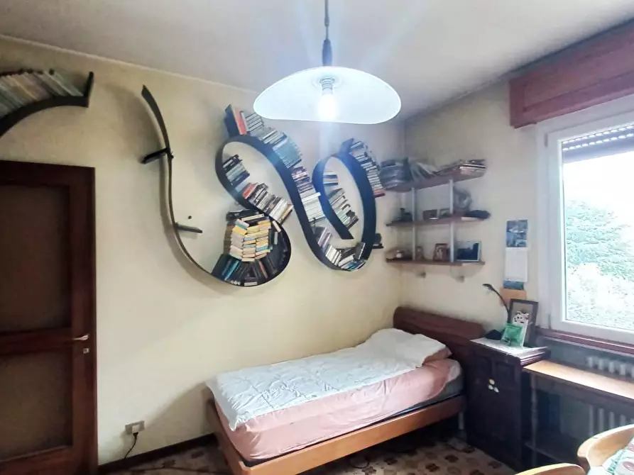 Immagine 15 di Appartamento in vendita  in Via Provinciale a Cuveglio