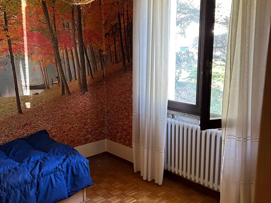 Immagine 24 di Casa indipendente in vendita  in Via De Amicis a Cittiglio