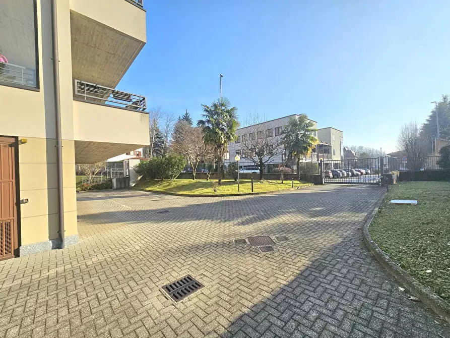 Immagine 30 di Appartamento in vendita  in Via Del Sasso a Cittiglio