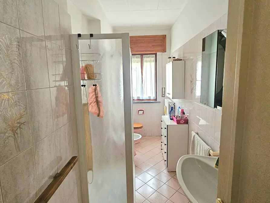 Immagine 23 di Casa indipendente in vendita  in Via Marino a Laveno-Mombello