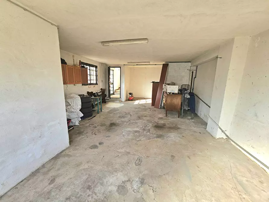 Immagine 27 di Casa indipendente in vendita  in Via Marino a Laveno-Mombello