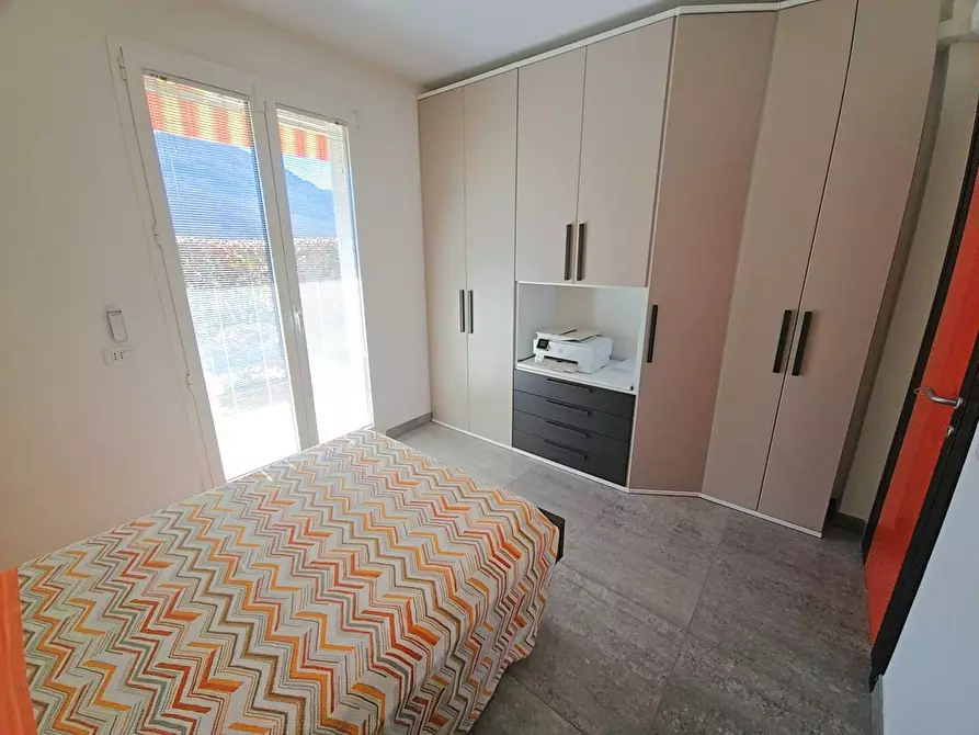 Immagine 21 di Villa in vendita  in Via Beatrice a Brezzo Di Bedero