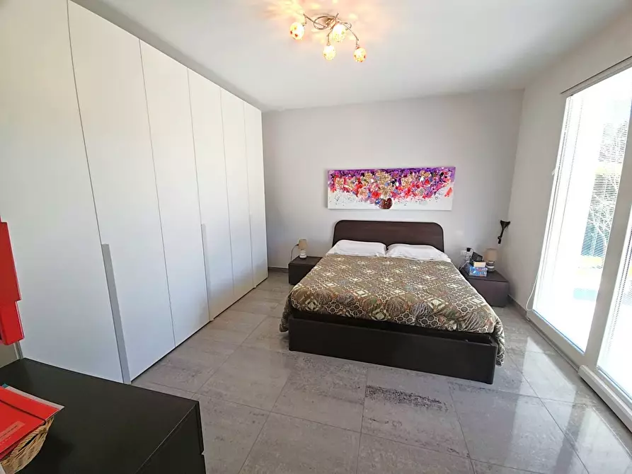 Immagine 27 di Villa in vendita  in Via Beatrice a Brezzo Di Bedero