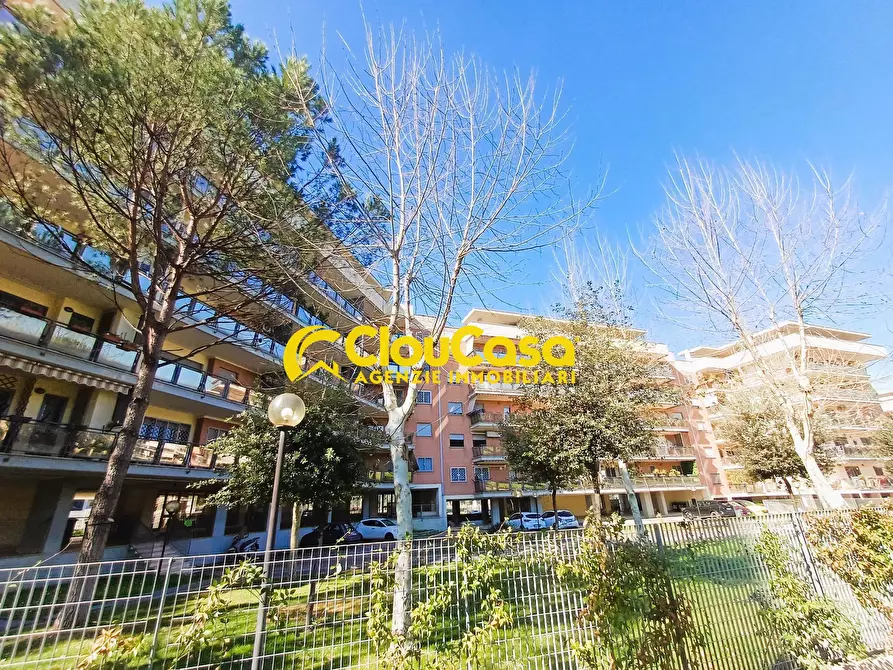 Immagine 25 di Appartamento in vendita  in via Luciano Conti a Roma