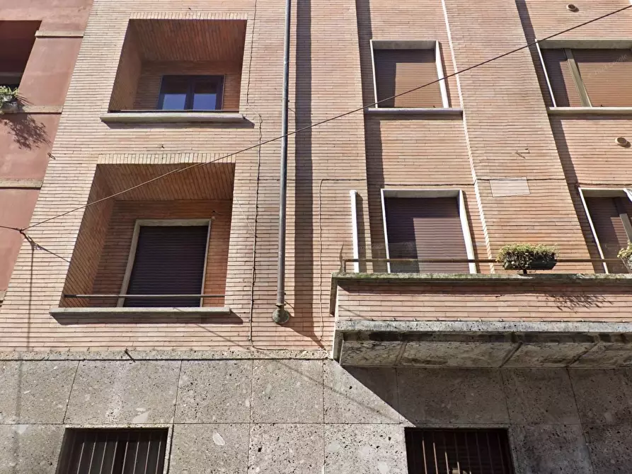 Immagine 4 di Appartamento in vendita  in Via Espinasse a Milano