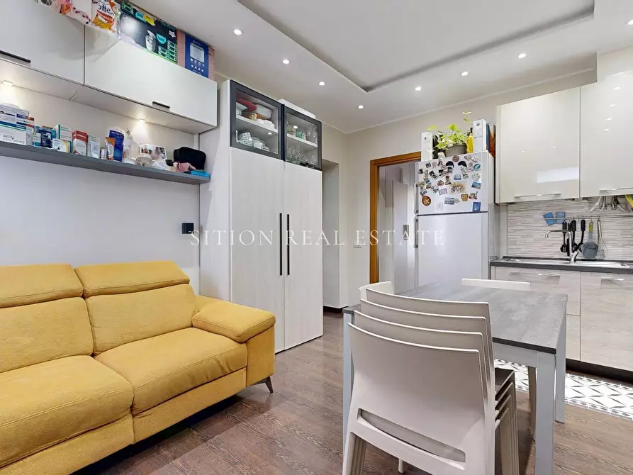 Immagine 2 di Appartamento in vendita  in Via Ceresio a Milano
