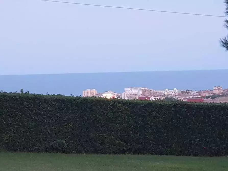 Immagine 10 di Camera in affitto  a San Benedetto Del Tronto