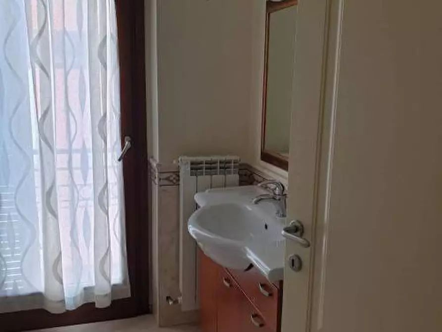 Immagine 5 di Appartamento in affitto  a San Benedetto Del Tronto
