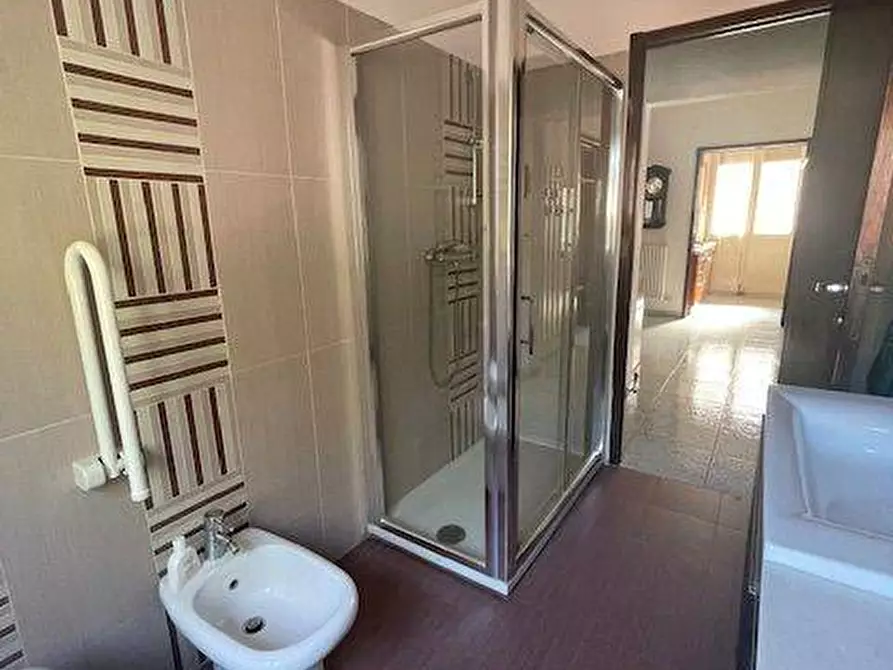 Immagine 11 di Appartamento in vendita  a San Benedetto Del Tronto