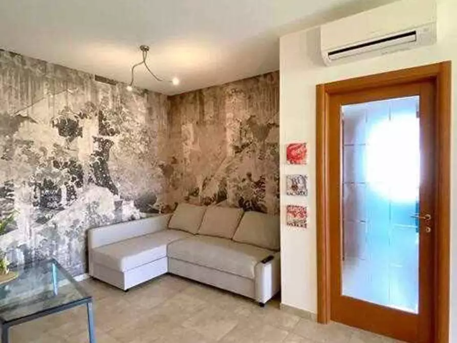 Immagine 4 di Appartamento in vendita  a Cupra Marittima