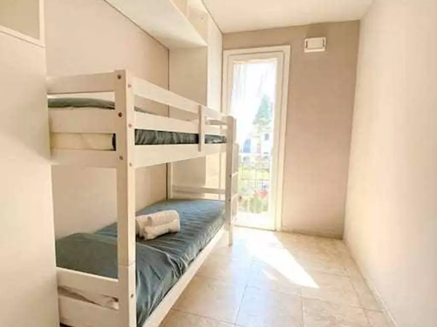 Immagine 11 di Appartamento in vendita  a Cupra Marittima