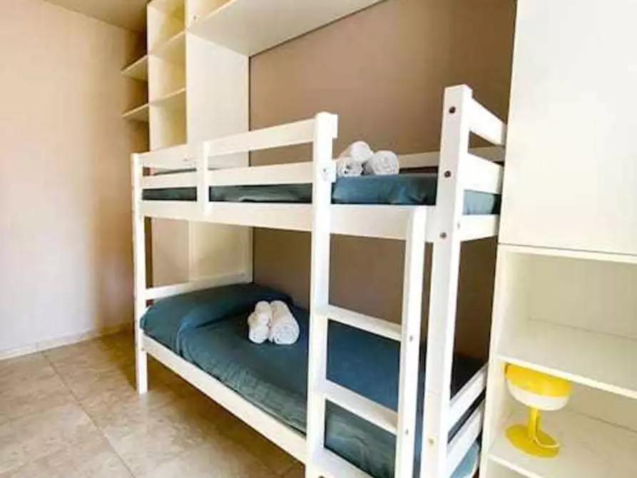 Immagine 12 di Appartamento in vendita  a Cupra Marittima