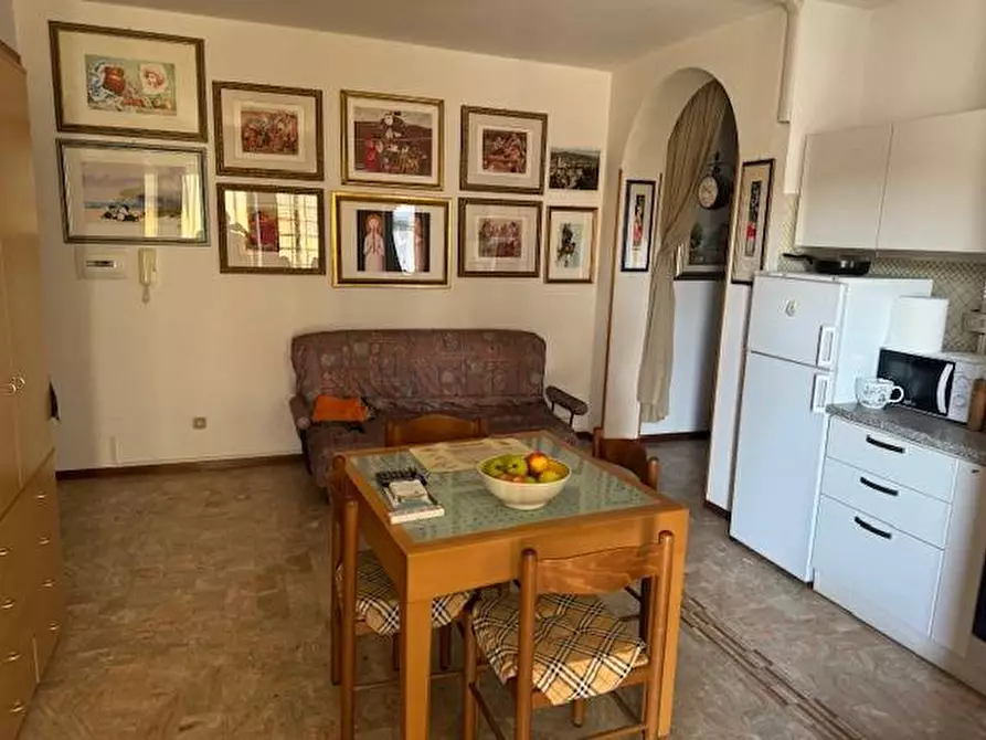 Immagine 2 di Appartamento in vendita  a Martinsicuro