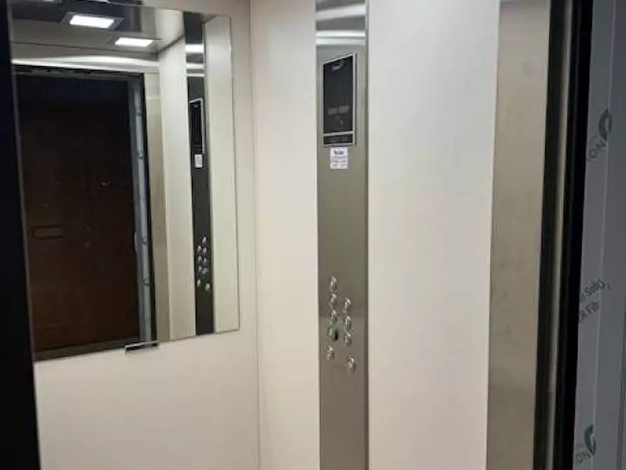 Immagine 12 di Appartamento in vendita  a San Benedetto Del Tronto