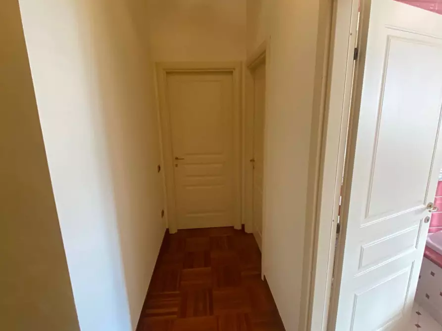 Immagine 13 di Appartamento in vendita  a San Benedetto Del Tronto