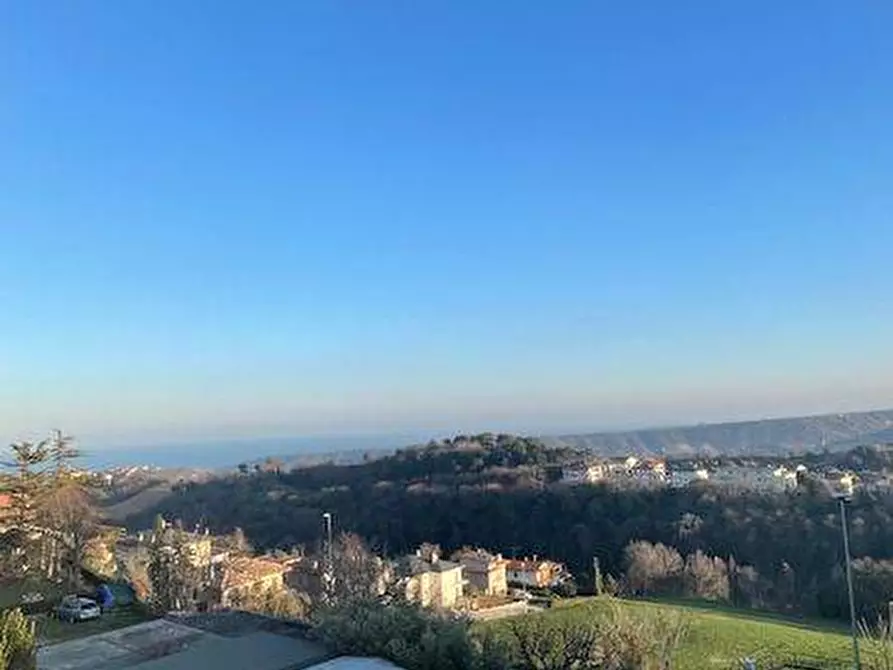 Immagine 15 di Appartamento in vendita  a Montefiore Dell'aso