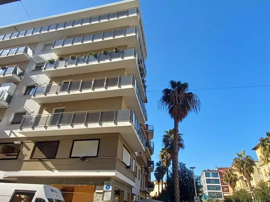 Immagine 22 di Appartamento in vendita  a San Benedetto Del Tronto