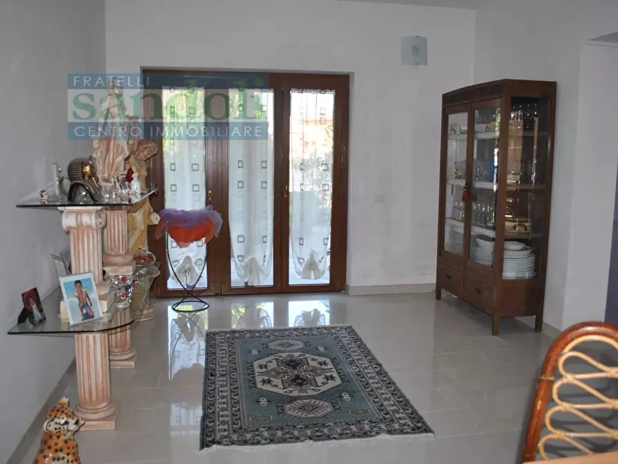 Immagine 5 di Casa indipendente in vendita  in Via Custoza a Caresanablot