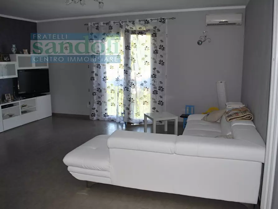 Immagine 12 di Casa indipendente in vendita  in Via Custoza a Caresanablot