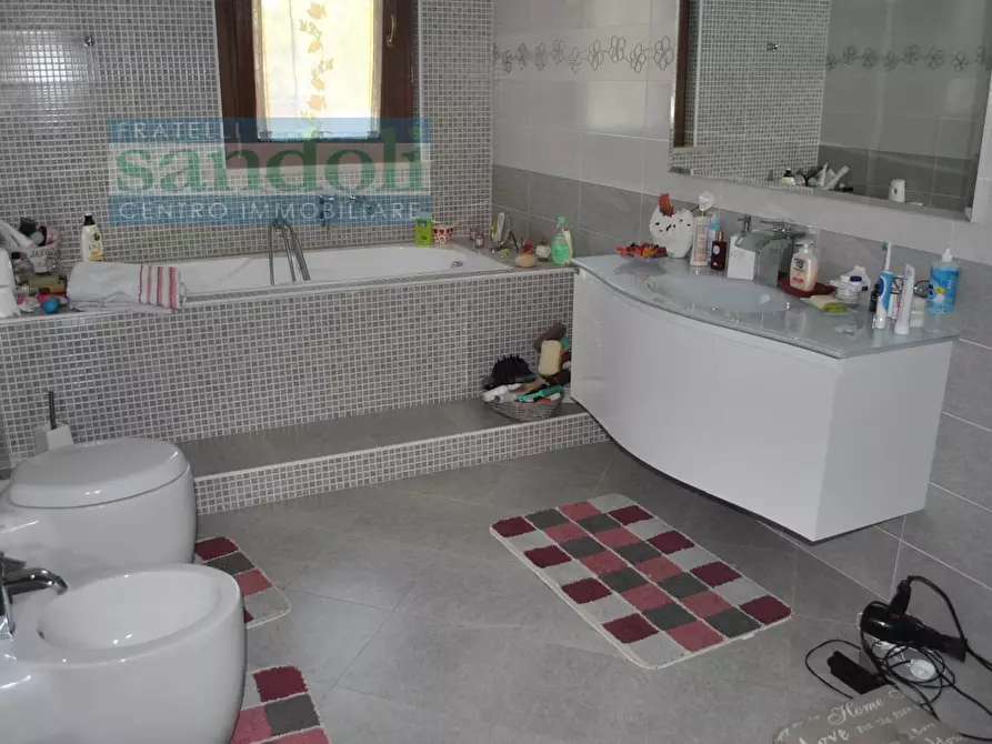 Immagine 27 di Casa indipendente in vendita  in Via Custoza a Caresanablot