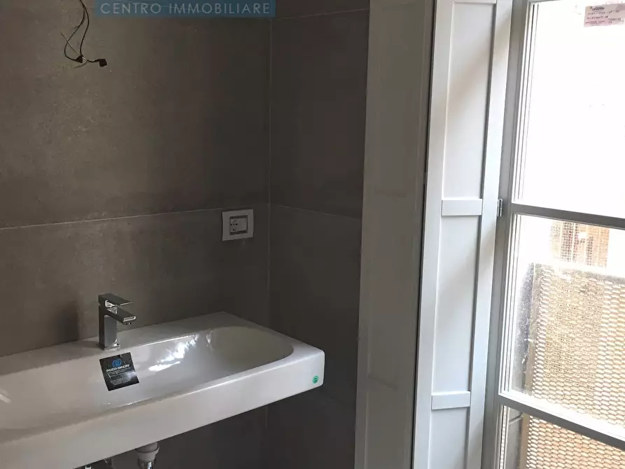 Immagine 14 di Appartamento in affitto  in Via Giovenone a Vercelli