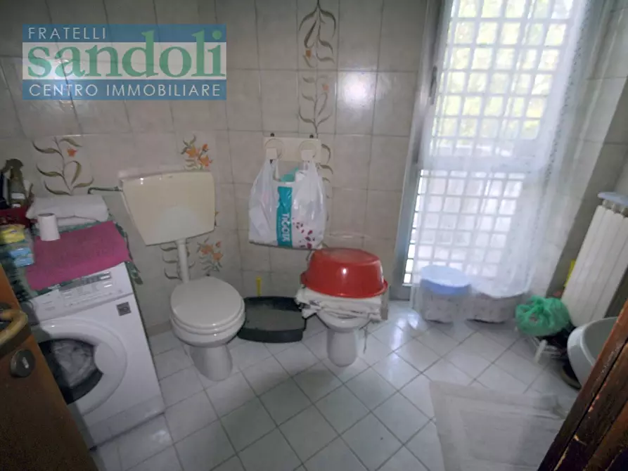 Immagine 20 di Casa indipendente in vendita  in Via Martinetti a Vercelli