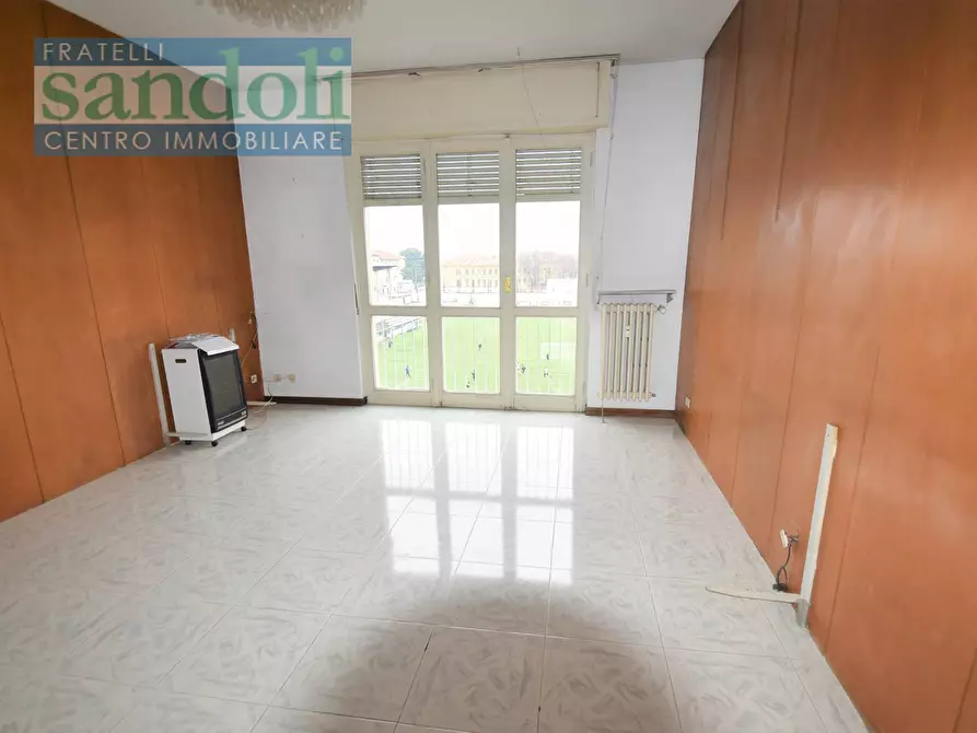 Immagine 1 di Appartamento in vendita  in Via Tripoli a Vercelli