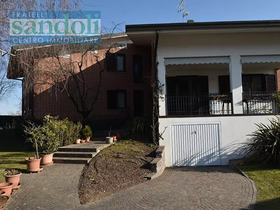 Immagine 8 di Appartamento in vendita  in Via Verdi a Caresanablot