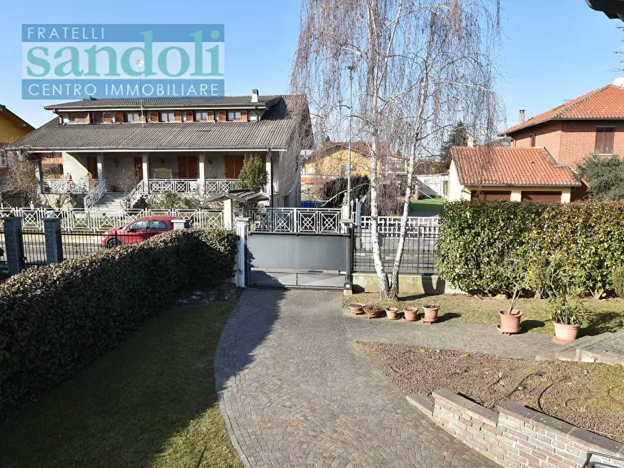 Immagine 11 di Appartamento in vendita  in Via Verdi a Caresanablot