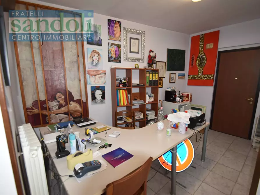 Immagine 7 di Ufficio in vendita  in Via W Manzone a Vercelli