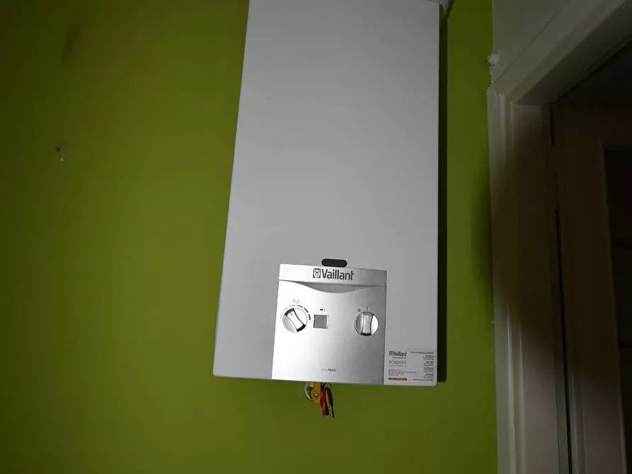 Immagine 5 di Ufficio in vendita  in via Gran Paradiso a Vercelli