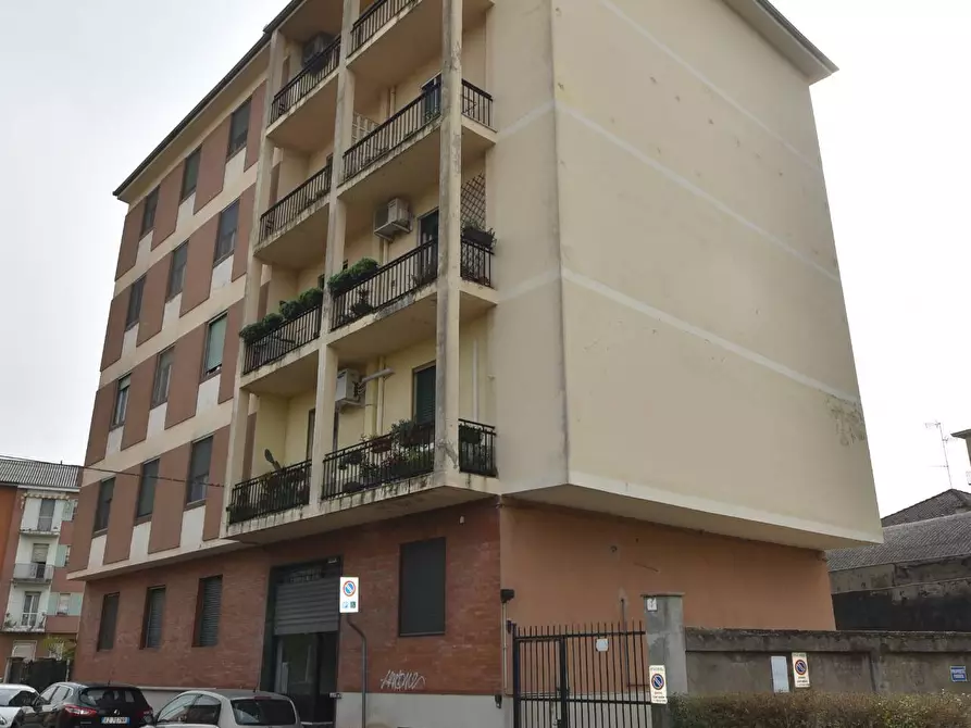 Immagine 9 di Ufficio in vendita  in via Gran Paradiso a Vercelli