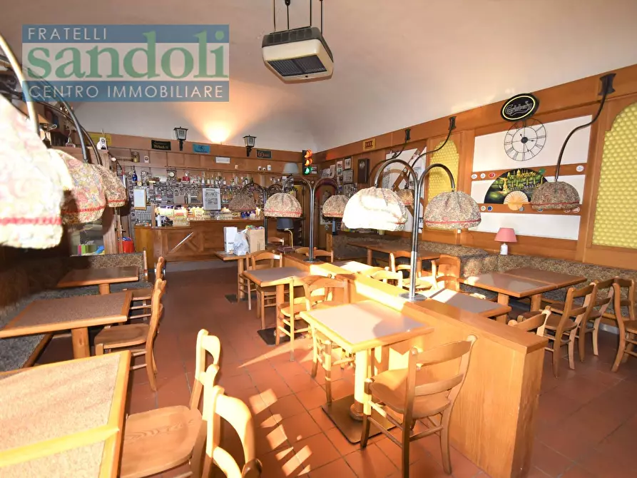 Immagine 7 di Locale commerciale in vendita  in Corso Randaccio a Vercelli