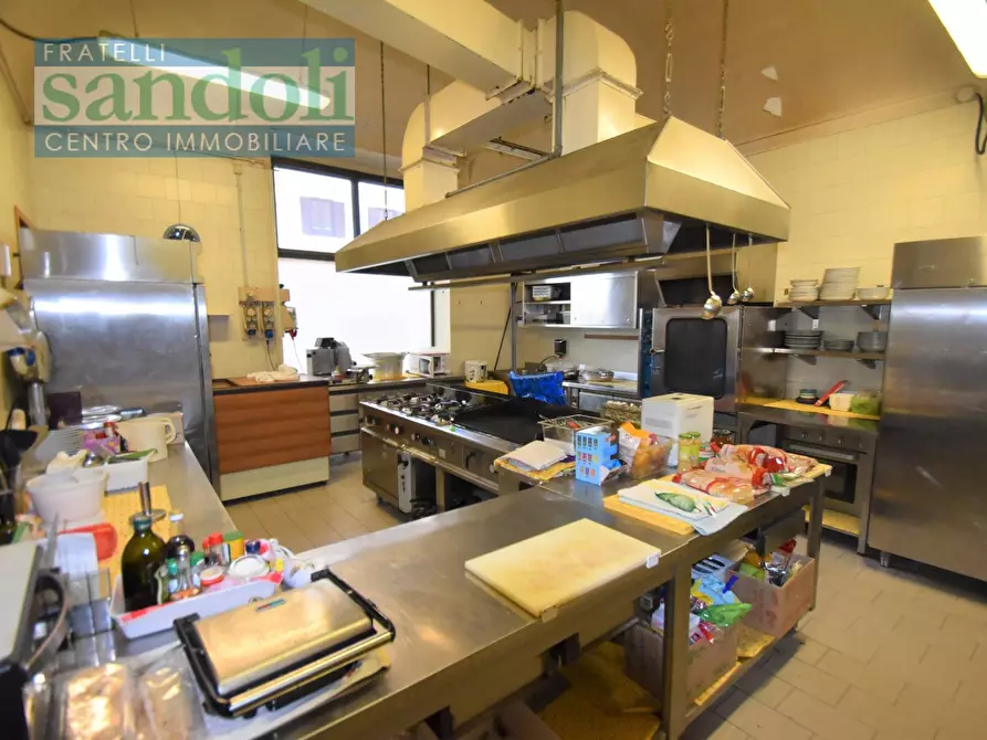 Immagine 13 di Locale commerciale in vendita  in Corso Randaccio a Vercelli