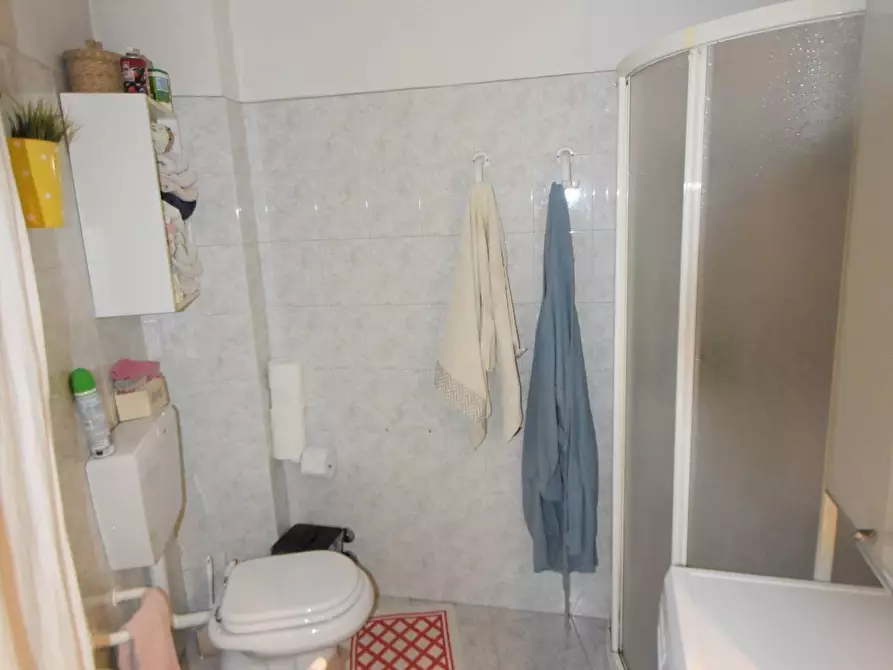 Immagine 21 di Casa indipendente in vendita  in Viale Stazione a Morano Sul Po