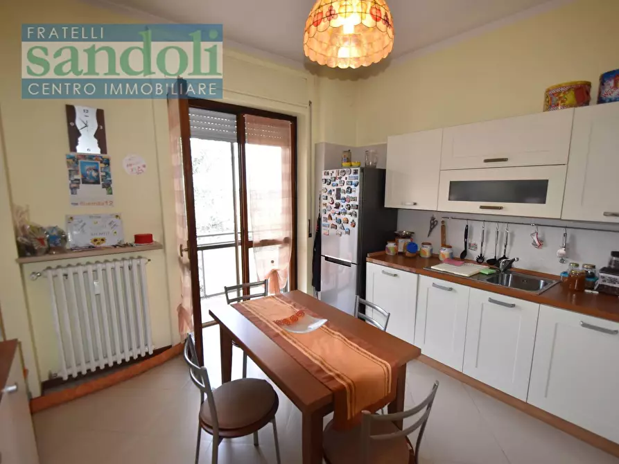 Immagine 5 di Appartamento in vendita  in Largo Morera a Palestro