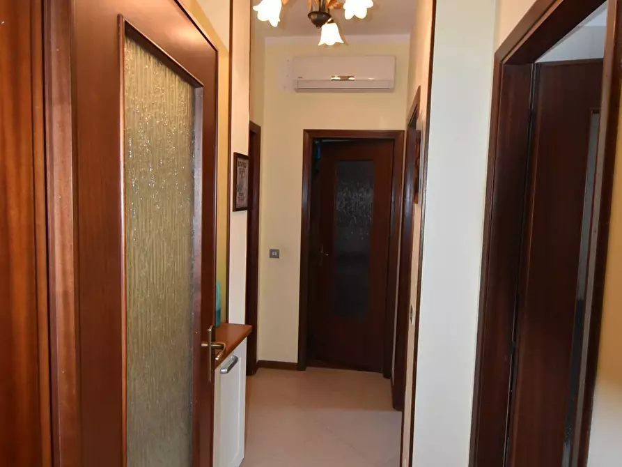 Immagine 17 di Appartamento in vendita  in Largo Morera a Palestro