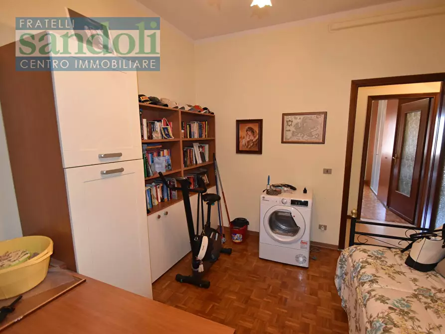 Immagine 11 di Appartamento in vendita  in Largo Morera a Palestro