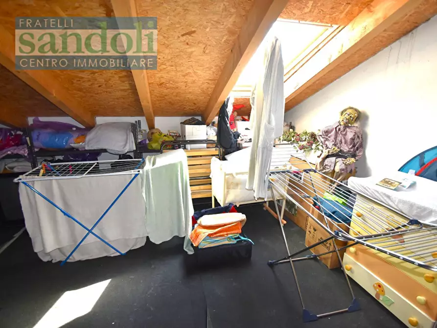 Immagine 19 di Casa indipendente in vendita  in Via Marconi a Prarolo