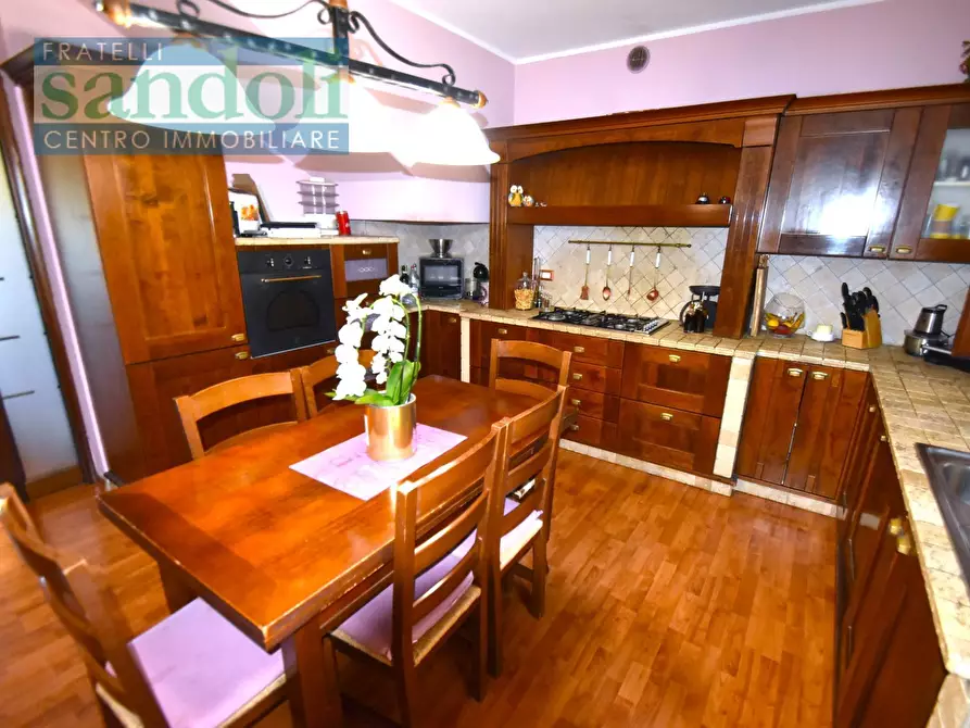 Immagine 6 di Casa indipendente in vendita  in Via Marconi a Prarolo