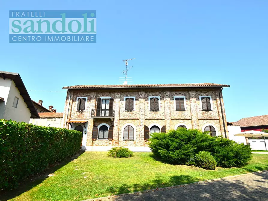 Immagine 1 di Casa indipendente in vendita  in Via Roma a Oldenico