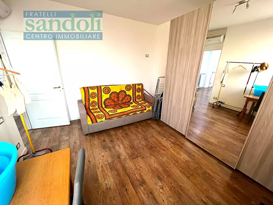 Immagine 14 di Appartamento in vendita  in Via Confienza a Palestro