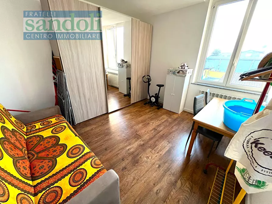 Immagine 15 di Appartamento in vendita  in Via Confienza a Palestro