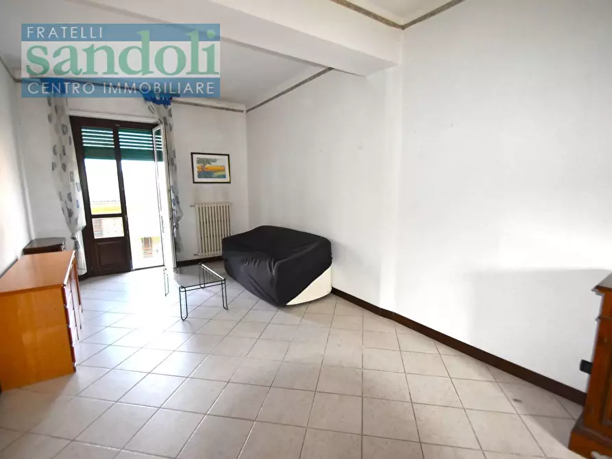 Immagine 1 di Appartamento in vendita  in via Flavio Gioia a Vercelli