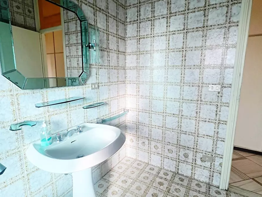 Immagine 24 di Appartamento in affitto  in Corso San Martino a Vercelli